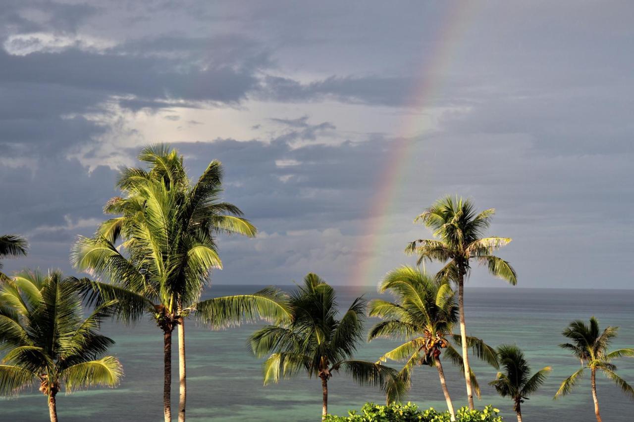 Island View Beachfront Resort أندا المظهر الخارجي الصورة